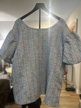 Ivy City Co Light Blue Tweed Puff-Sleeve Top